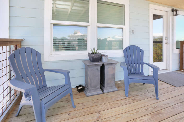 Sitting Area on Gulf View Deck