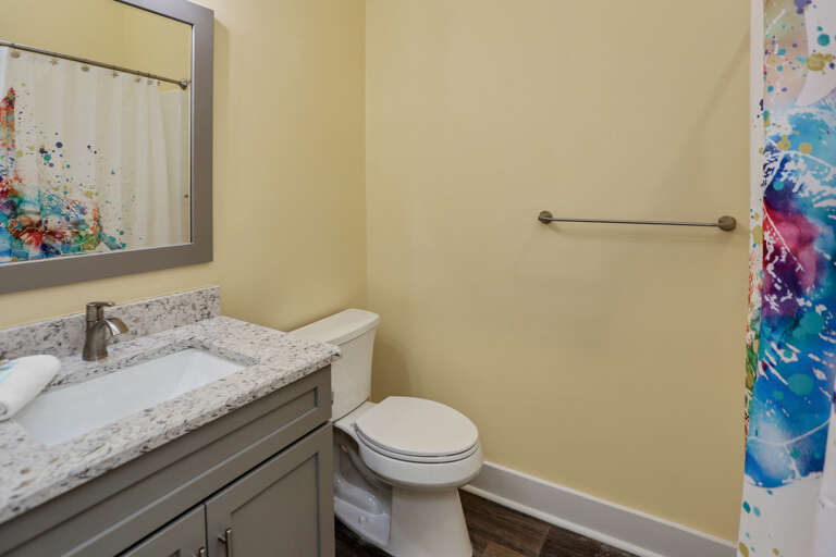 Bedroom 3 - Full Bath