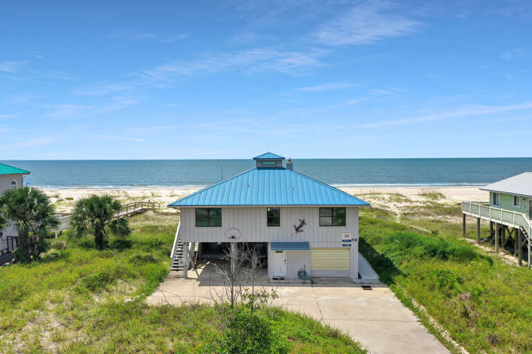 Roadside Exterior Roadside Exterior