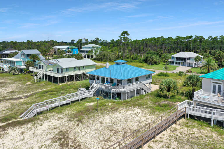 Wraparound Deck & Boardwalk Wraparound Deck & Boardwalk