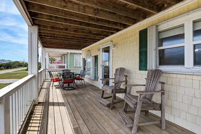 MAIN FLOOR -ANOTHER VIEW OF DECK