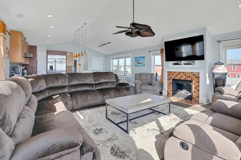 OPEN TO KITCHEN AND DINING