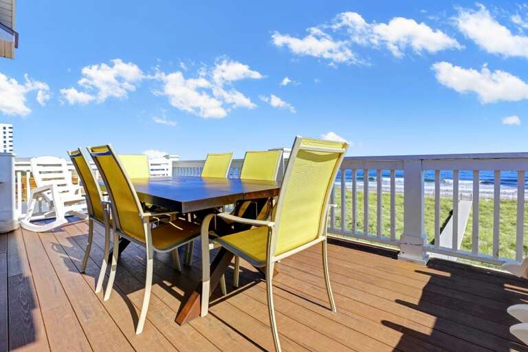 GREAT OCEANFRONT LIVING