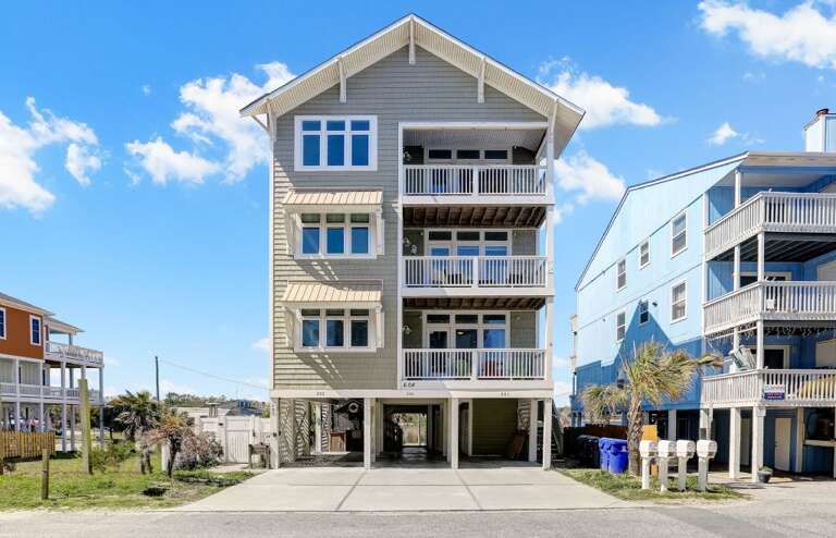 AUGUST MOON COMPLEX ... STREET SIDE