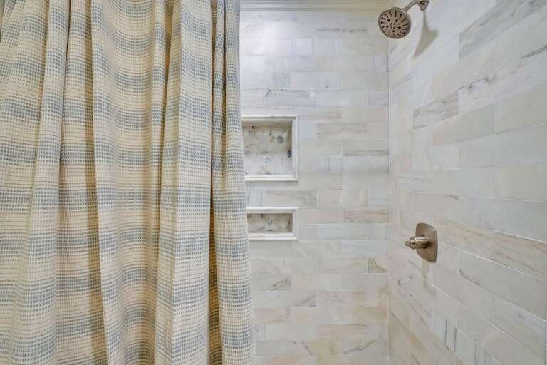 KING BEDROOM MAIN LEVEL ENSUITE VIEW 2 KING BEDROOM MAIN LEVEL ENSUITE VIEW 2