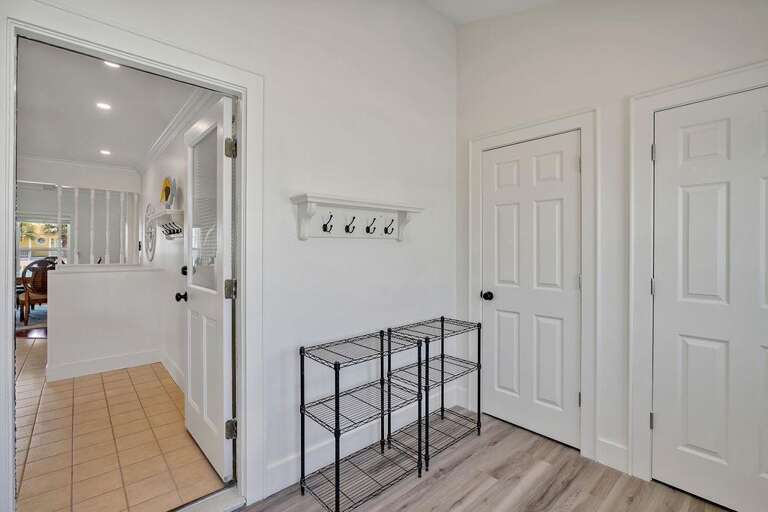 MUDROOM OFF THE BACK DECK MUDROOM OFF THE BACK DECK