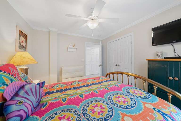 GROUND FLOOR DOUBLE BED & SINGLE SLEEP CHAIR 2 GROUND FLOOR DOUBLE BED & SINGLE SLEEP CHAIR 2