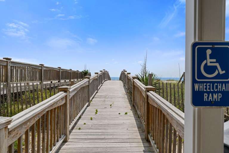 NO STAIRS BEACH ACCESS NO STAIRS BEACH ACCESS