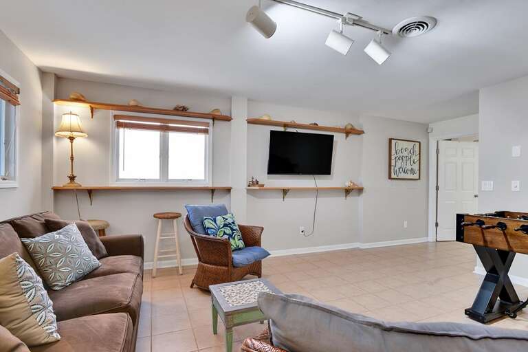 GROUND FLOOR -ENTERTAINMENT ROOM VIEW 2