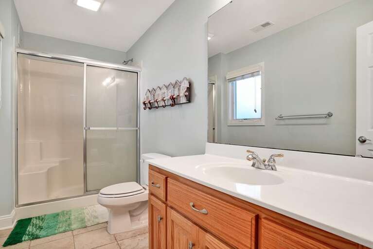 EN SUITE(ba5) FOR GROUND FLOOR QUEEN BEDROOM