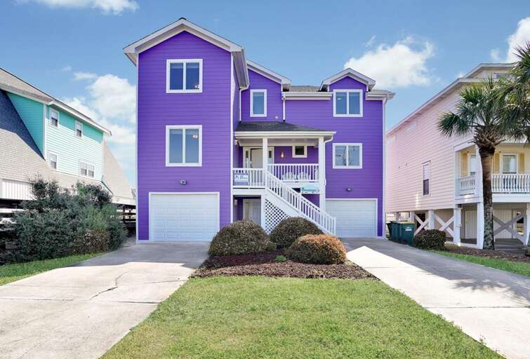 DAVE'S BEACH HOUSE FROM STREET