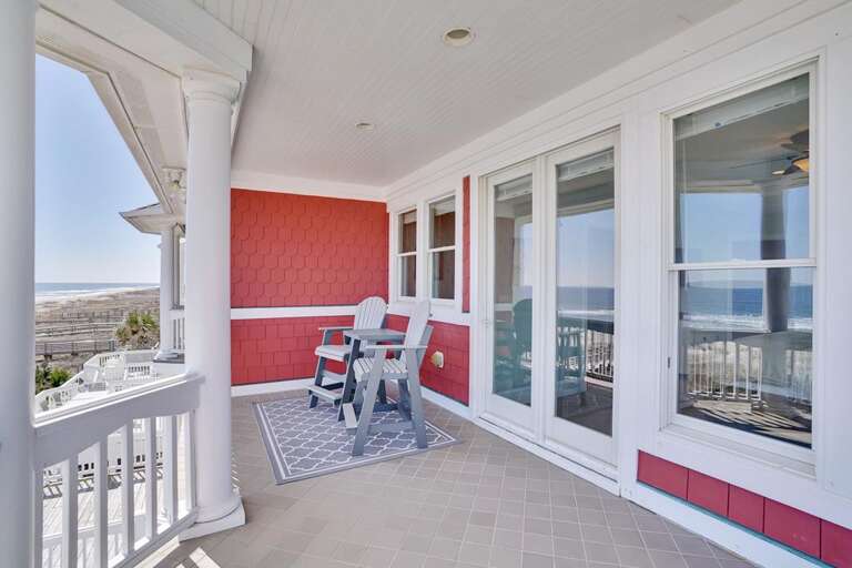 TOP FLOOR -BISTRO SEATING