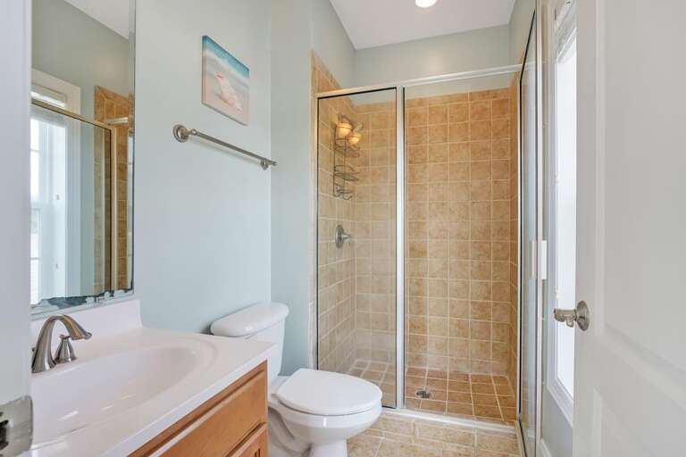 KING MASTER ENSUITE KING MASTER ENSUITE