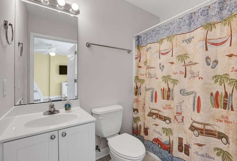 GROUND FLOOR BATHROOM