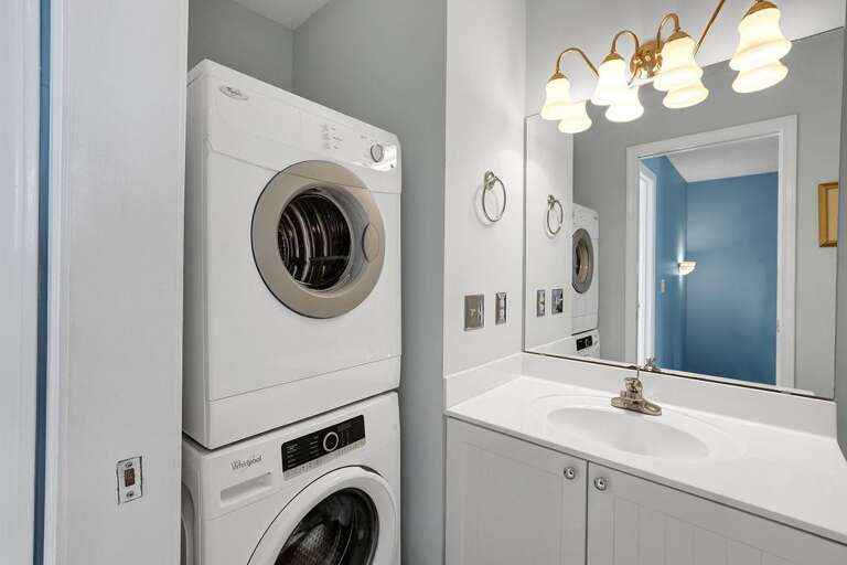 STACK-ABLE WASHER/DRYER ON 3RD FLOOR
