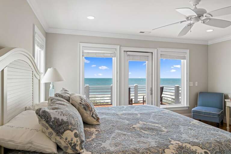  KING OCEANFRONT WITH ENSUITE VIEW 2-3RD FLOOR