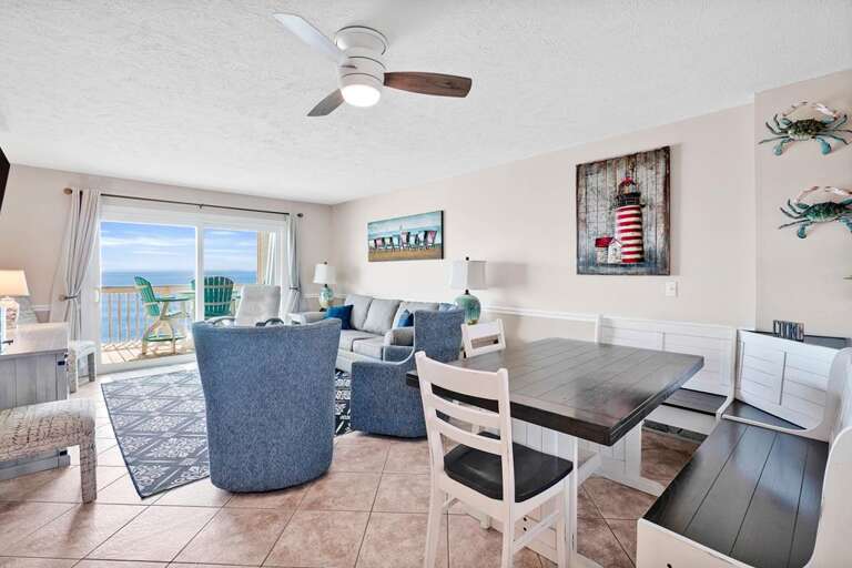 OPEN FLOOR PLAN OPEN FLOOR PLAN