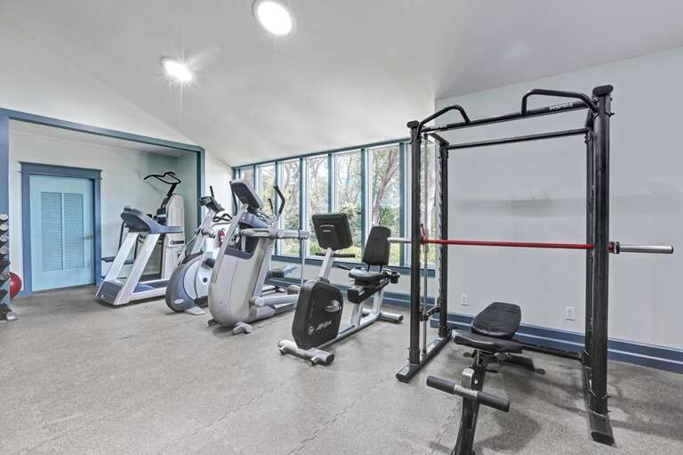 WORK OUT ROOM AT RECREATION CENTER