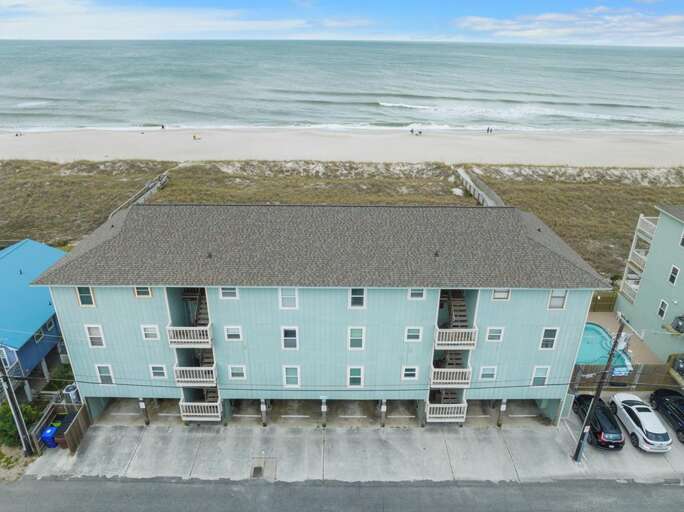 SANDS IV OCEANFRONT COMPLEX WITH POOL
