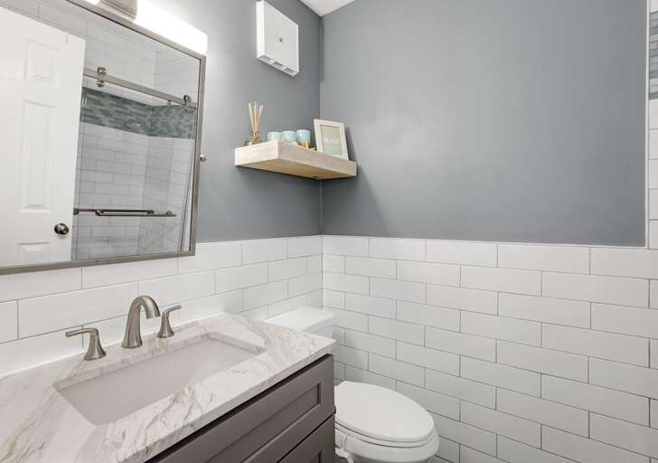 BEAUTIFUL PRIMARY BATHROOM