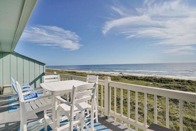 OCEANFRONT SUN DECK