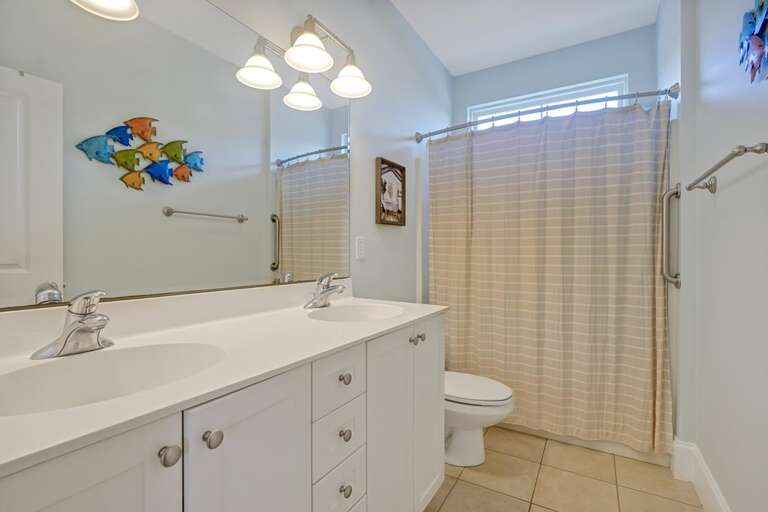 1ST FLOOR SHARED BATH FOR BEDROOM 5 & 6