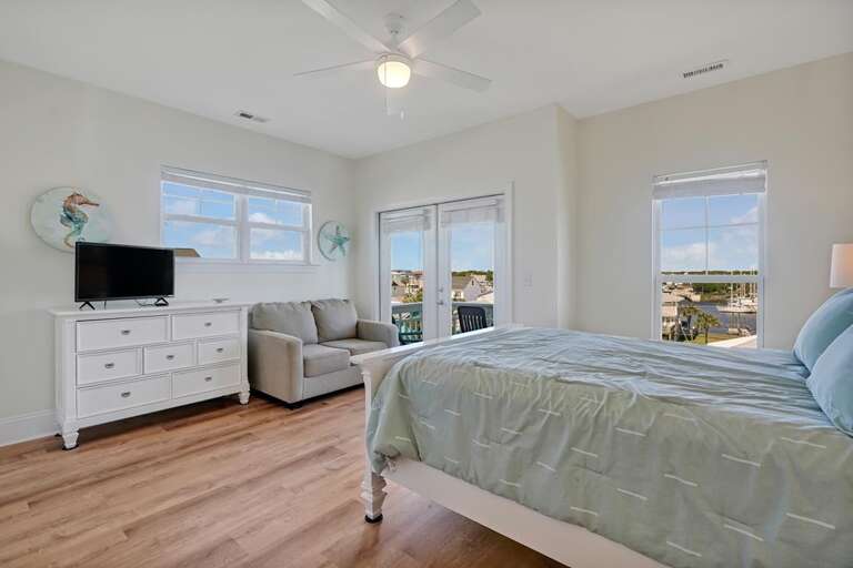 2ND FLOOR QUEEN BEDROOM VIEW 2(BR1)