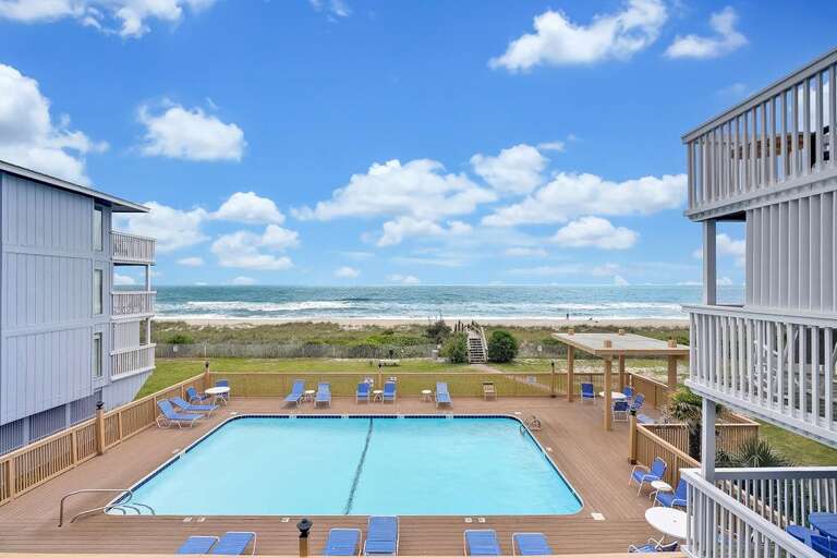 OCEAN AND POOL VIEWS 