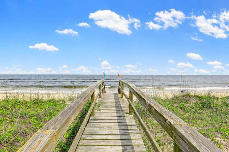 WALKWAY TO THE BEACH