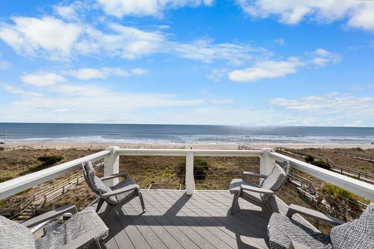 2ND FLOOR OCEANFRONT KING BEDROOM DECK 2ND FLOOR OCEANFRONT KING BEDROOM DECK