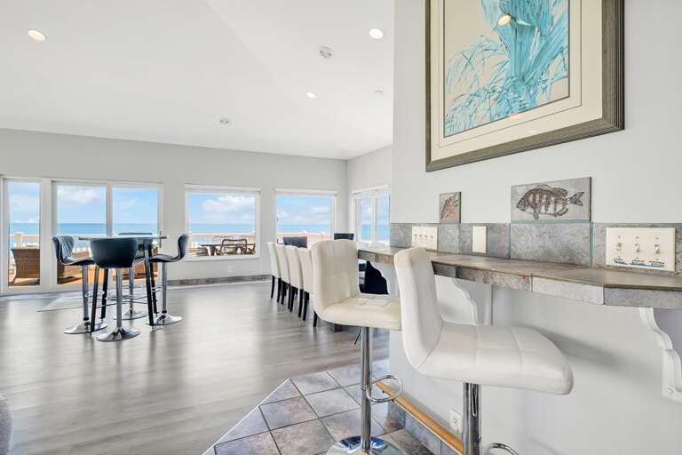 ADDITIONAL BAR SEATING