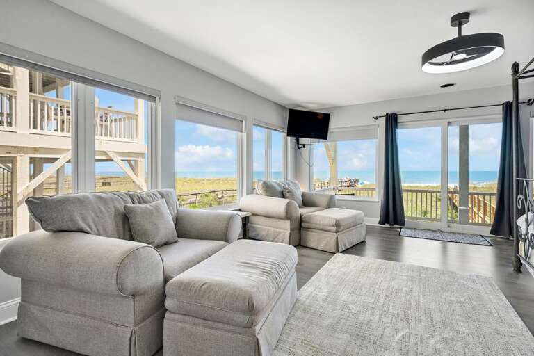 1ST FLOOR- KING PRIMARY EN SUITE NORTH VIEW 3