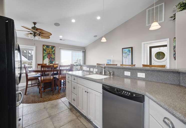 KITCHEN -UPDATED KITCHEN -UPDATED