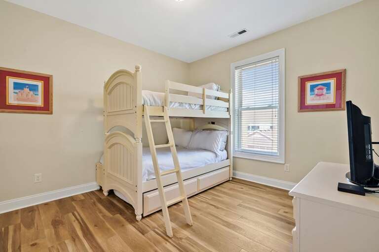 2ND FLOOR BUNK WITH FULL, TWIN AND TRUNDLE 2ND FLOOR BUNK WITH FULL, TWIN AND TRUNDLE