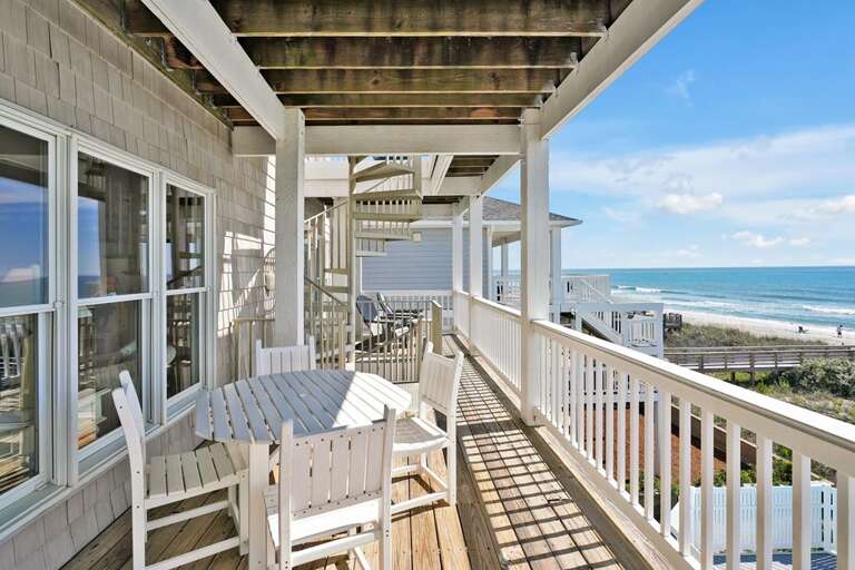 2ND LEVEL DECK WITH SEATING 2ND LEVEL DECK WITH SEATING