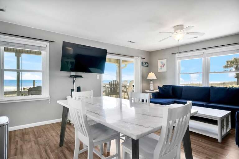 OPEN FLOOR PLAN