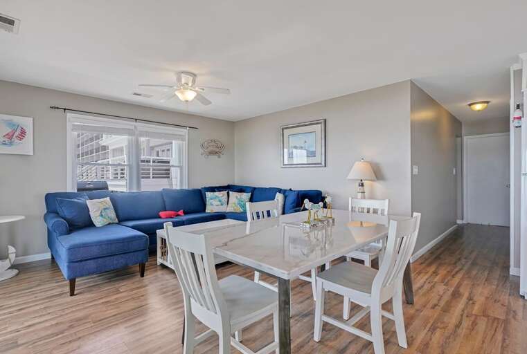 OPEN FLOOR PLAN OPEN FLOOR PLAN