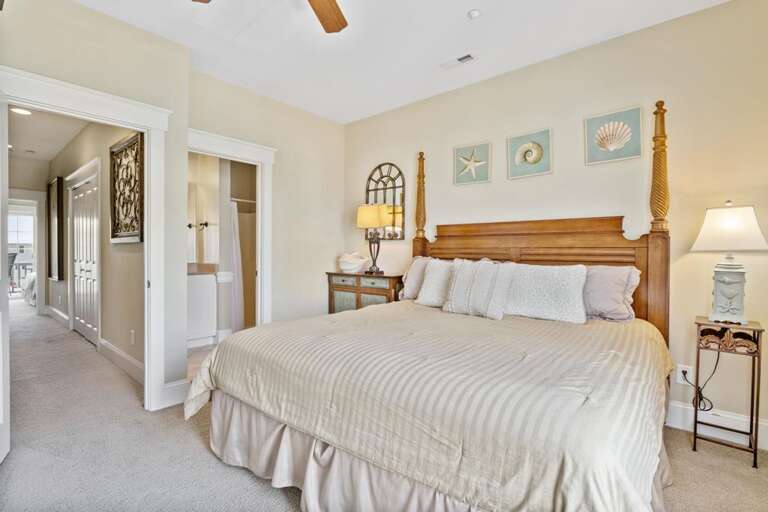 KING BEDROOM WITH BATHROOM -2ND FLOOR