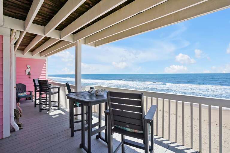 OCEANFRONT DECK OFF LIVING SPACE OCEANFRONT DECK OFF LIVING SPACE