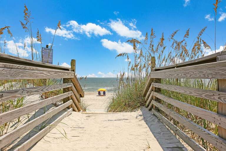 WALKWAY TO THE BEACH