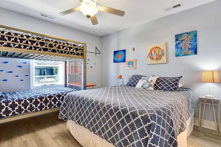 GUEST BEDROOM WITH QUEEN & TWIN BUNK