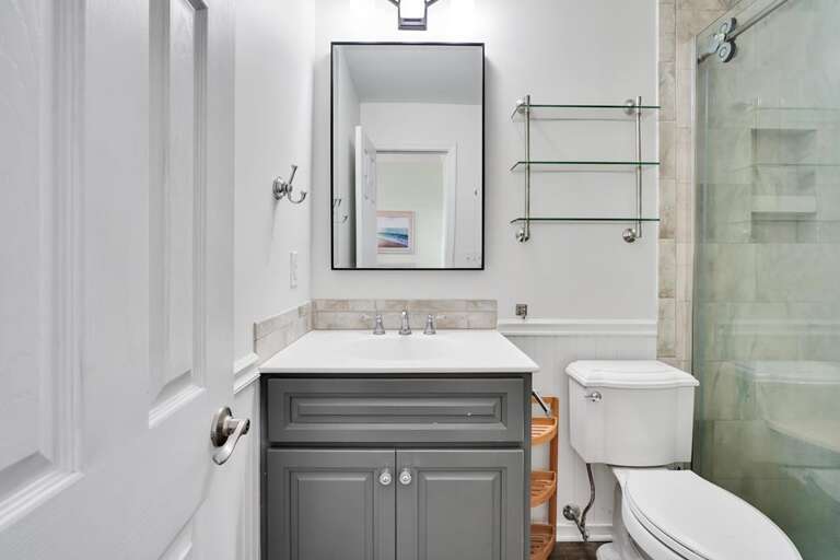 MASTER EN SUITE WITH WALK IN SHOWER