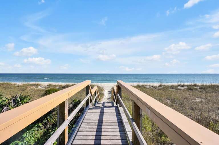 BEACH ACCESS TO PARADISE