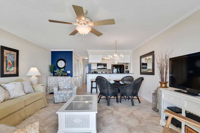 OPEN FLOOR PLAN OPEN FLOOR PLAN