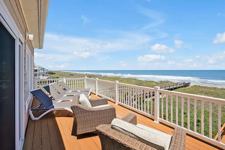 BALCONY NORTH VIEW 3