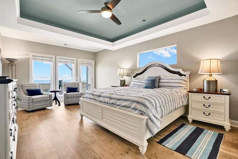 1ST FLOOR -OCEANFRONT KING MASTER