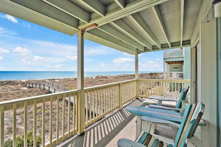 BALCONY OFF OCEANFRONT PRIMARY