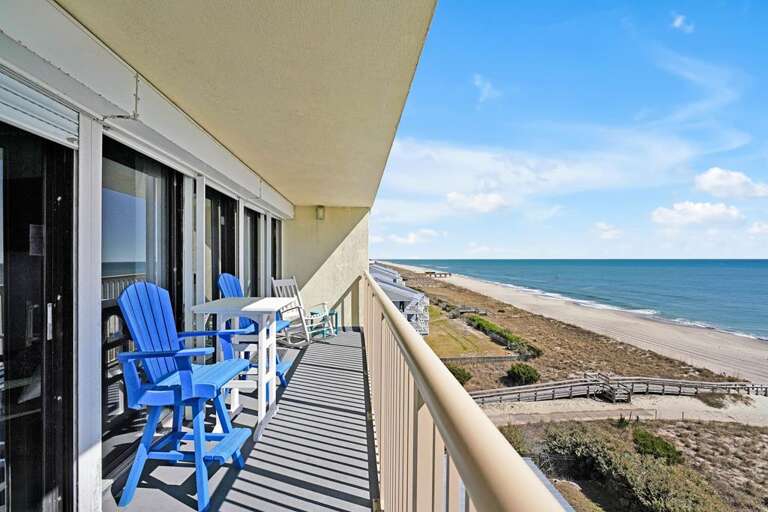 OCEANFRONT BALCONY OFF PRIMARY BEDROOM