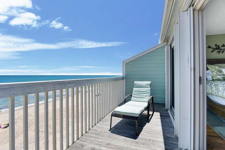 2ND FLOOR -SUN DECK OFF KING BEDROOM