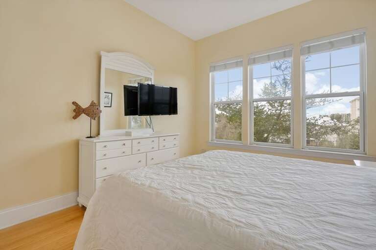 SANDSCAPE B- QUEEN BEDROOM VIEW 2 SANDSCAPE B- QUEEN BEDROOM VIEW 2
